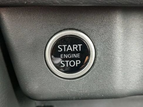 Used 2023 Nissan Rogue SV w/ SV Premium B Package FWD image 36
