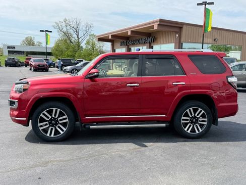 Used 2018 Toyota 4Runner Limited image 5