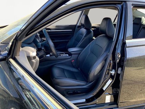 Used 2023 Nissan Altima 2.5 SL image 15