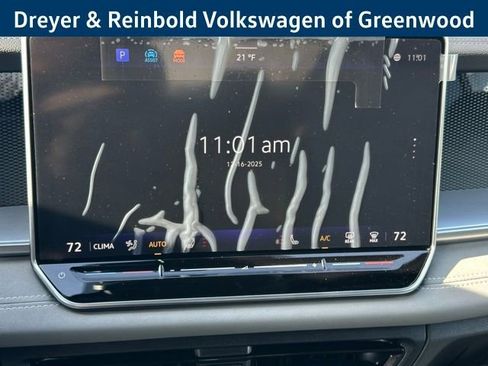 New 2026 Volkswagen Tiguan SE R-Line image 17