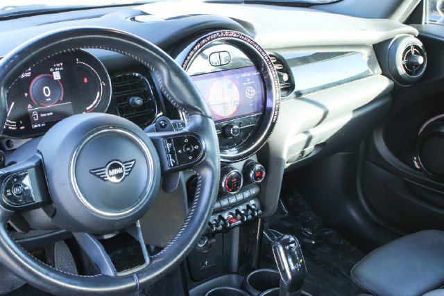 Used 2024 MINI Cooper S FWD image 17