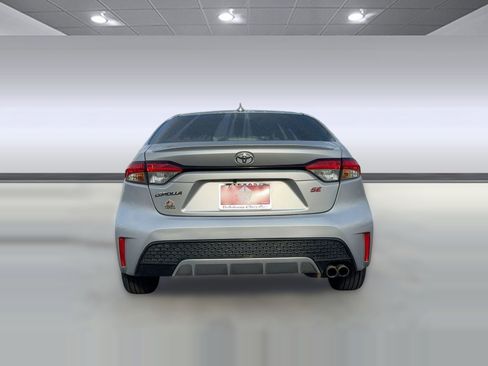 Used 2021 Toyota Corolla SE image 10