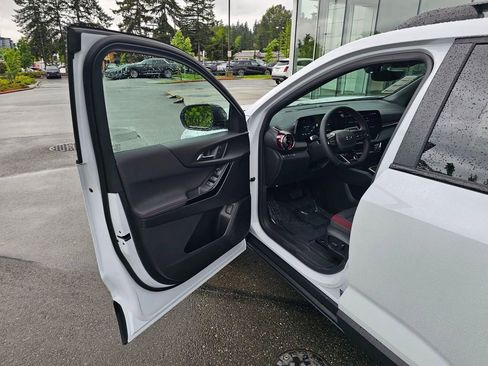 New 2026 Chevrolet Equinox RS w/ Safety and Technology Package AWD/4WD image 18
