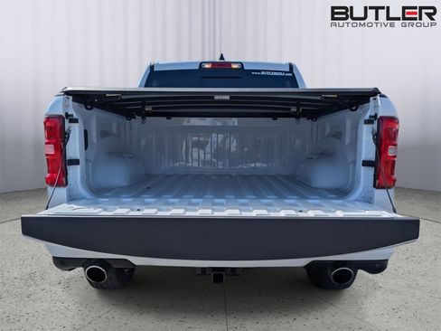 Used 2025 RAM 1500 Laramie w/ Sport Appearance Package AWD/4WD image 15
