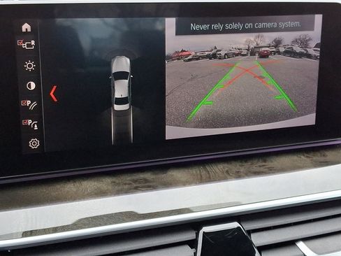 Used 2019 BMW 530i xDrive w/ Convenience Package image 19