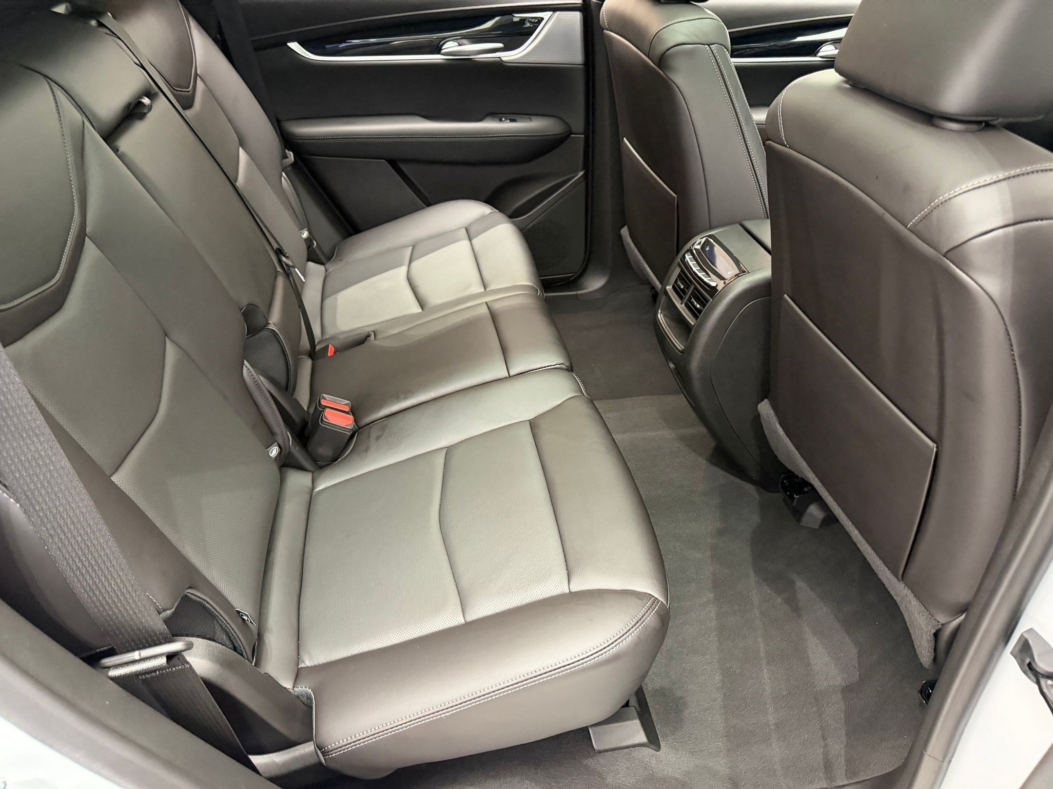 Certified 2026 Cadillac XT5 Premium Luxury w/ Driver Assist Package FWD image 46