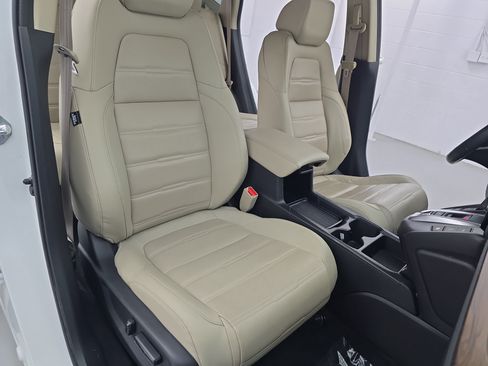 Used 2020 Honda CR-V EX-L image 10