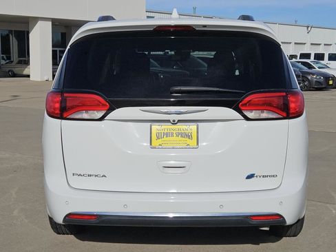 Used 2018 Chrysler Pacifica Limited w/ Advanced Safetytec Group image 5