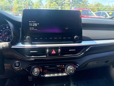 Used 2023 Kia Forte GT-Line w/ GT-Line Premium Package image 24