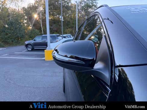 Certified 2025 Mercedes-Benz GLA 250 4MATIC image 10