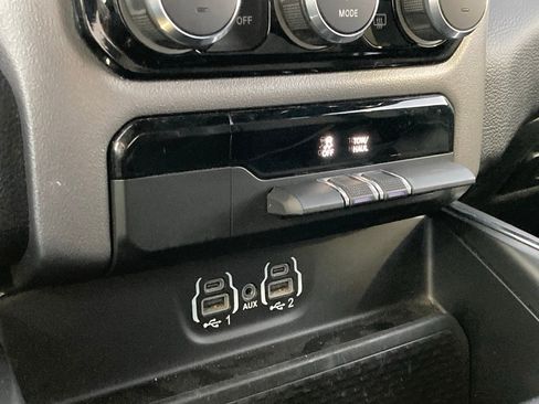 Used 2024 RAM 1500 Laramie image 26