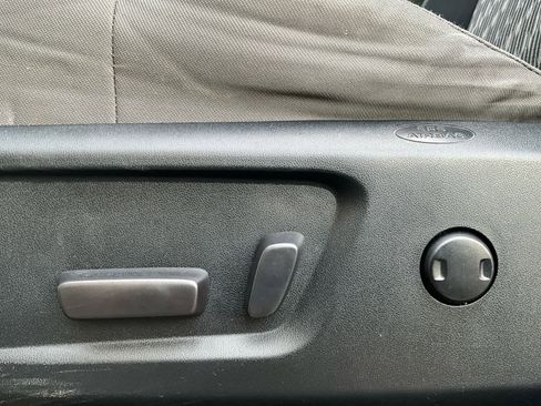 Used 2019 Toyota Tundra SR5 image 23