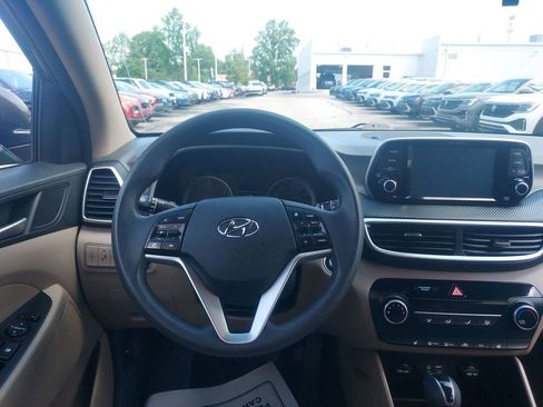 Used 2019 Hyundai Tucson Value AWD/4WD image 10
