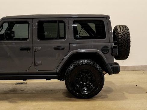 Used 2021 Jeep Wrangler Unlimited Rubicon AWD/4WD image 46
