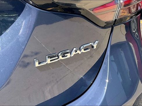 Used 2025 Subaru Legacy Premium w/ Popular Package #1 AWD/4WD image 9