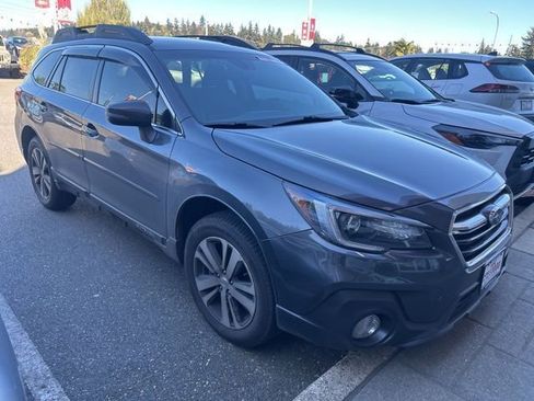 Used 2019 Subaru Outback 3.6R Limited image 3