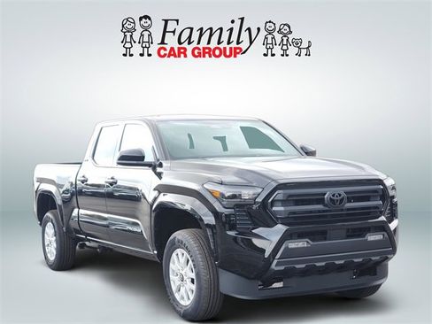 New 2025 Toyota Tacoma SR5 image 2