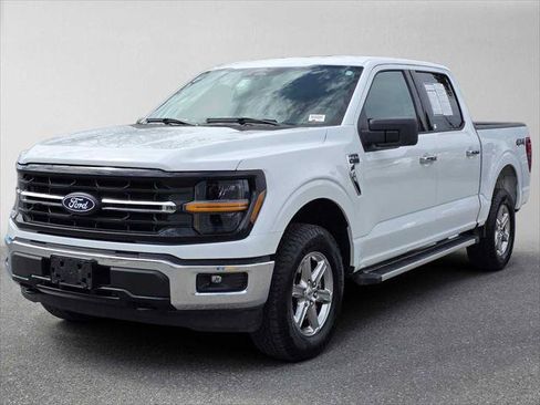 Used 2025 Ford F150 XLT w/ Equipment Group 301A Standard AWD/4WD image 7