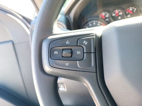 Used 2025 Chevrolet Silverado 1500 Custom image 20