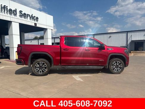 Used 2025 GMC Sierra 1500 AT4 w/ AT4 Premium Package AWD/4WD image 5