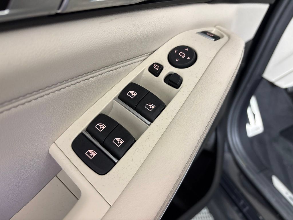 Certified 2024 BMW X5 xDrive50e w/ Executive Package AWD/4WD image 23