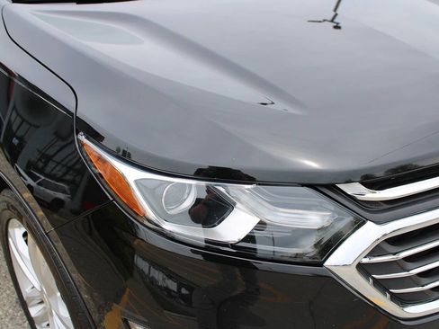 Used 2018 Chevrolet Equinox Premier image 37