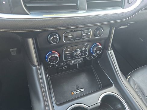 Used 2024 Chevrolet Tahoe Premier image 25