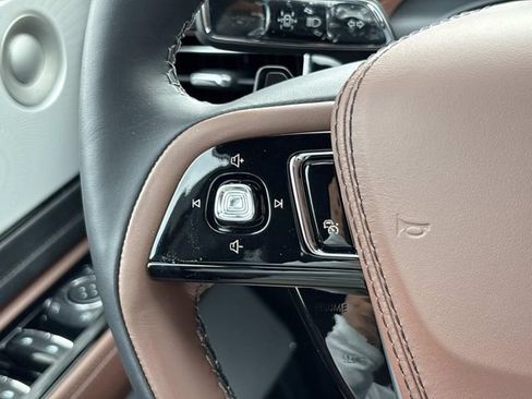 New 2026 Lincoln Aviator Reserve AWD/4WD image 27