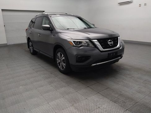 Used 2020 Nissan Pathfinder S FWD image 13