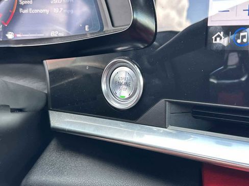 Used 2023 Chevrolet Corvette Stingray Preferred Cpe w/ 2LT image 30