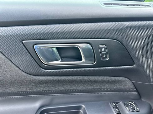 Used 2025 Ford Mustang GT RWD image 30