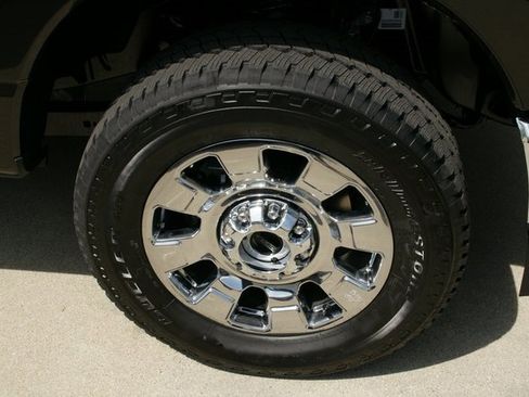 New 2025 Ford F250 Lariat w/ Lariat Ultimate Package image 9