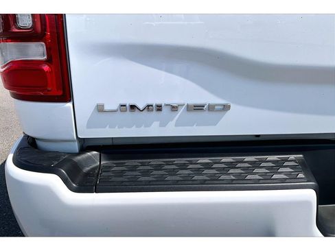 Used 2019 RAM 3500 Limited AWD/4WD image 24