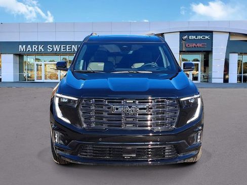 New 2026 GMC Acadia Denali Ultimate w/ LPO, Floor Liner Package image 2