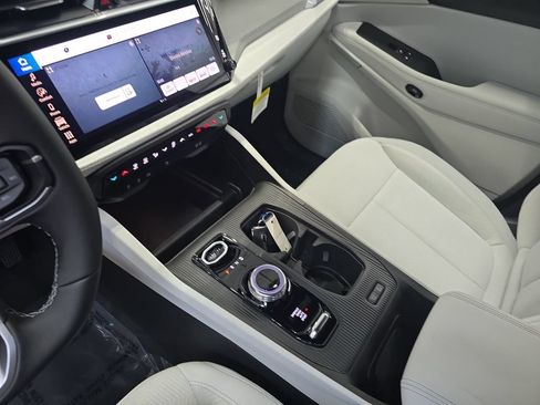 New 2026 Jeep Cherokee Laredo AWD/4WD image 26
