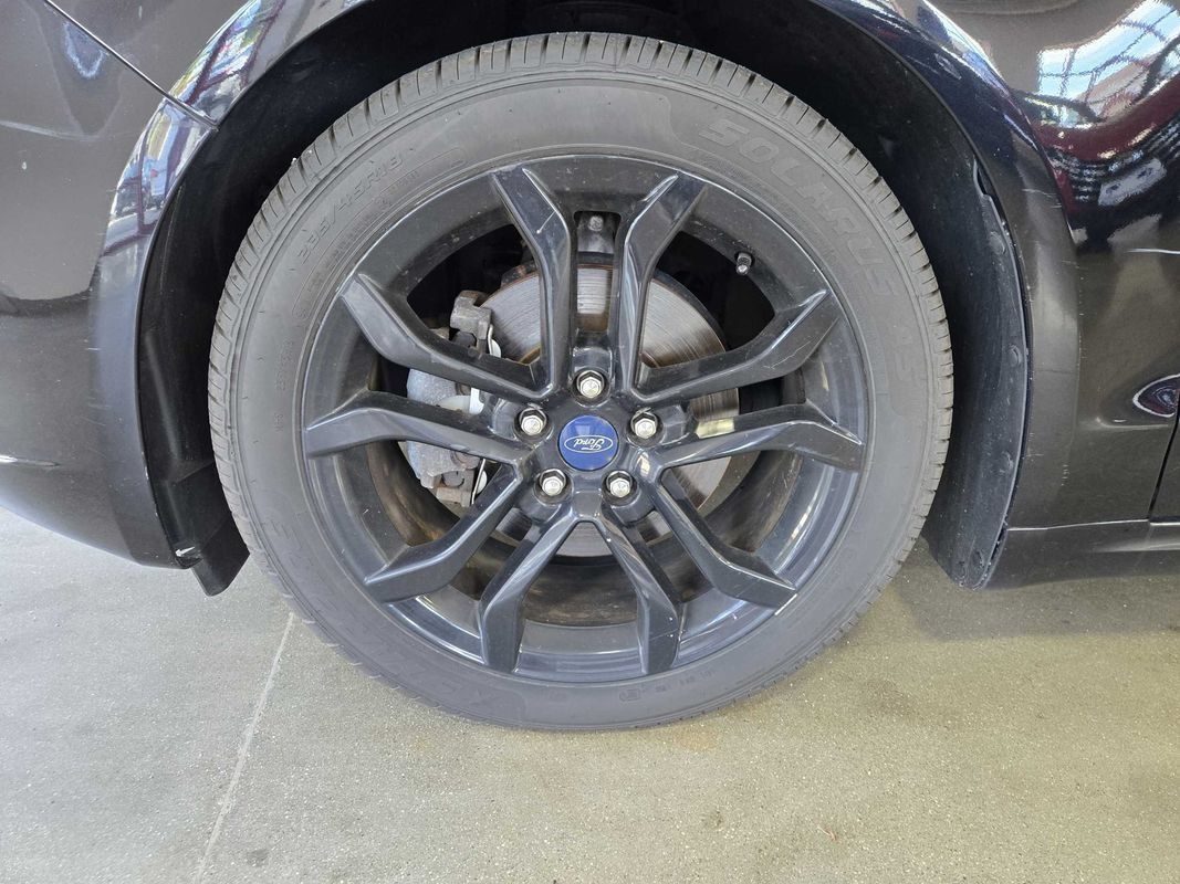 Used 2020 Ford Fusion SE w/ Equipment Group 151A FWD image 26