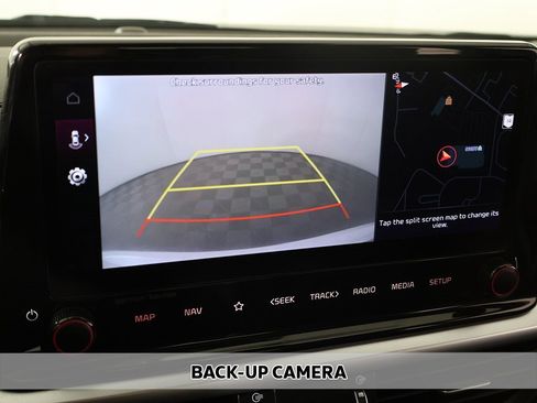 Used 2023 Kia Forte GT-Line w/ GT-Line Premium Package image 8