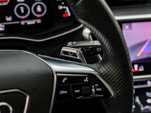 Used 2023 Audi RS 6 w/ Black Optic Package image 53