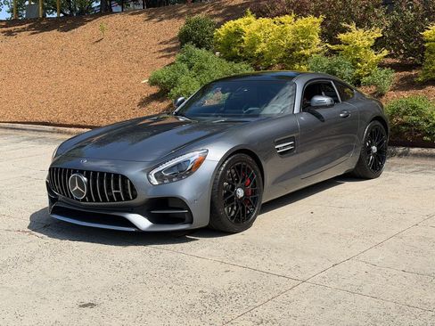 Used 2018 Mercedes-Benz AMG GT S image 7