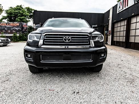 Used 2018 Toyota Sequoia SR5 RWD image 25