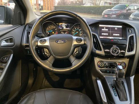Used 2013 Ford Focus Titanium w/ Titanium Handling Pkg image 14