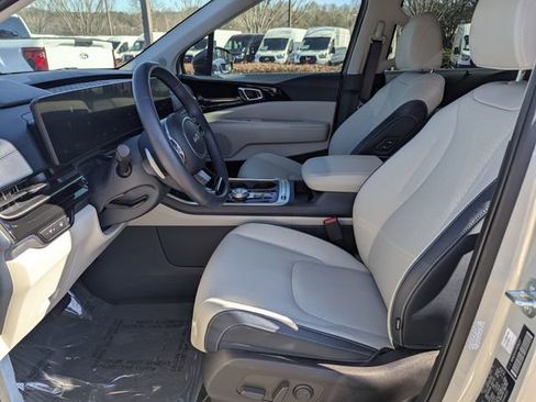 Used 2026 Kia Carnival SX Prestige image 20