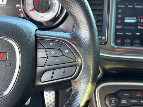 Used 2020 Dodge Challenger R/T Scat Pack w/ Shaker Package image 24