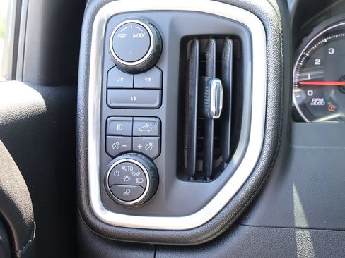Used 2020 Chevrolet Silverado 2500 LT w/ All Star Edition AWD/4WD image 31