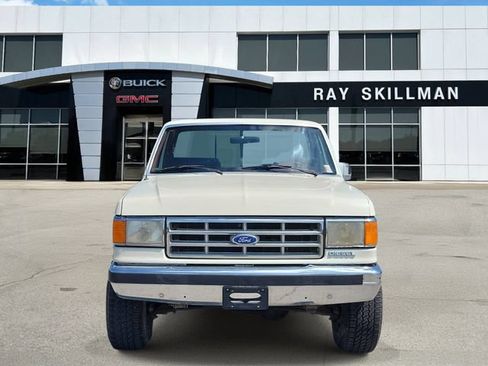 Used 1987 Ford F250 4x4 Regular Cab image 2