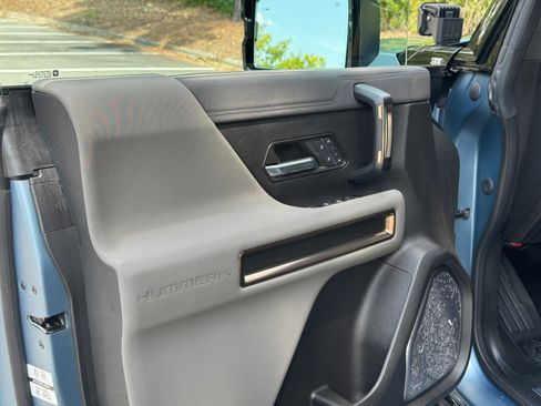 Used 2024 GMC Hummer EV 3X w/ Omega Edition AWD/4WD image 26
