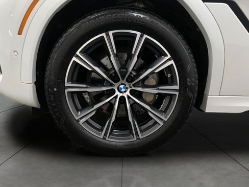 Used 2022 BMW X6 xDrive40i w/ Executive Package AWD/4WD image 10