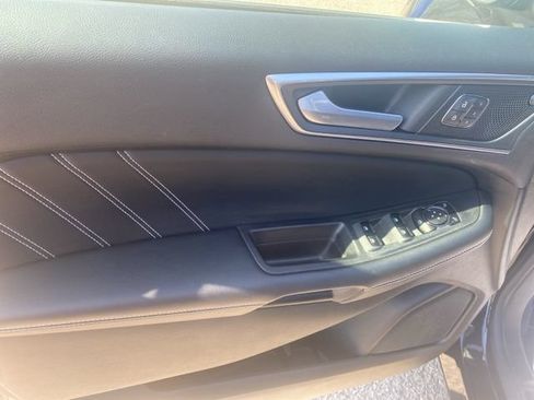 Used 2022 Ford Edge ST AWD/4WD image 17