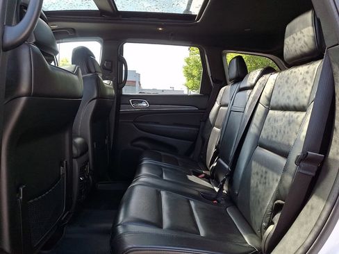 Used 2018 Jeep Grand Cherokee High Altitude AWD/4WD image 13