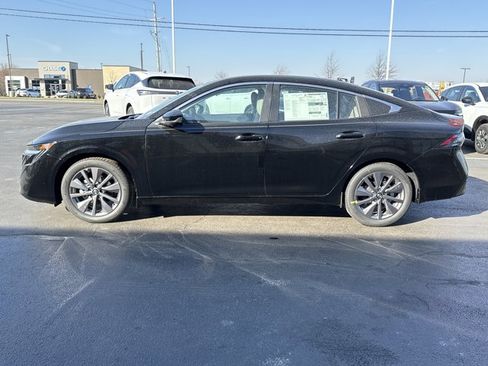 New 2026 Nissan Sentra SL w/ Floor Mat Package FWD image 3